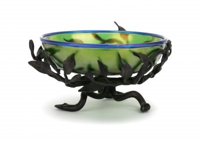 Johann Loetz Witwe – Crete bowl with floral armature