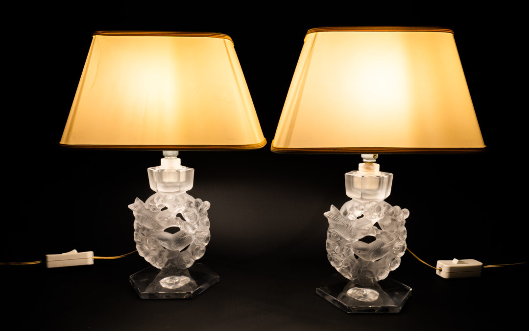 Lalique – Model “Mesange” Tafellampen