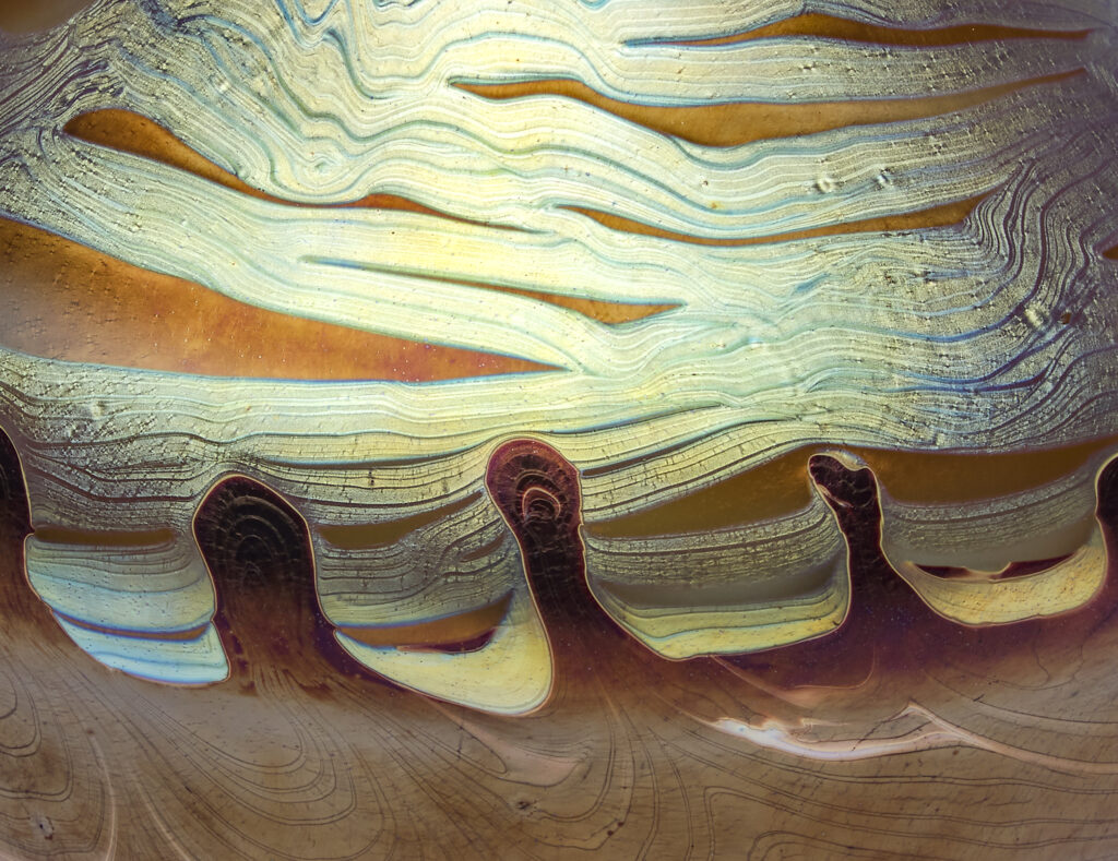 Johann Loetz Witwe Paris 1900 World Exhibition vase executed in Phänomen Genre 387 by Franz Hofstoetter